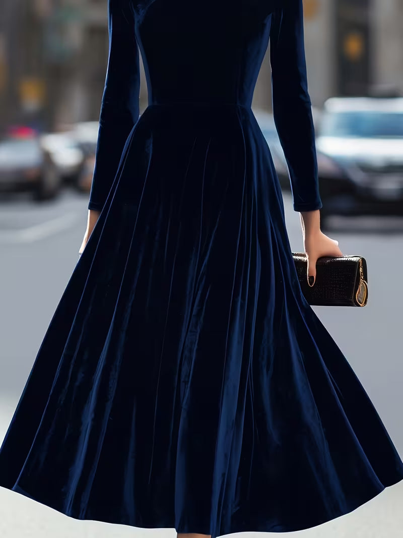 Autumn and Winter Velvet Long Sleeve Dress